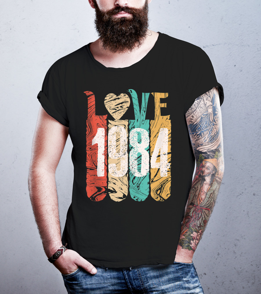 Love 1984 Classic Best Year Perfect Cool T-Shirt