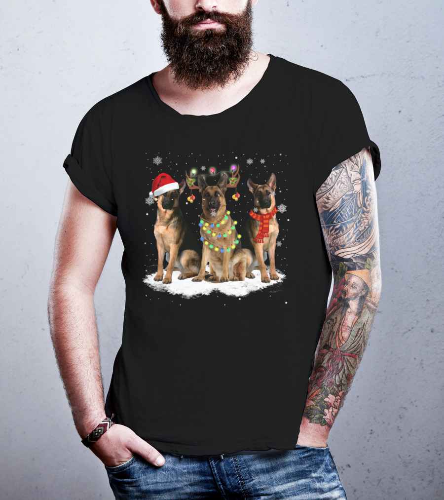 German Shepherds With Santa Hat And Christmas Decorations T-Shirt