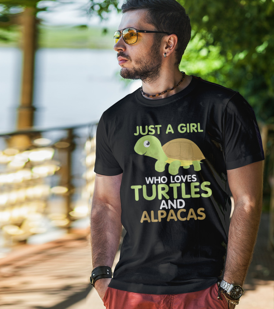 Just A Girl Who Loves Turtles And Alpacas T-Shirt