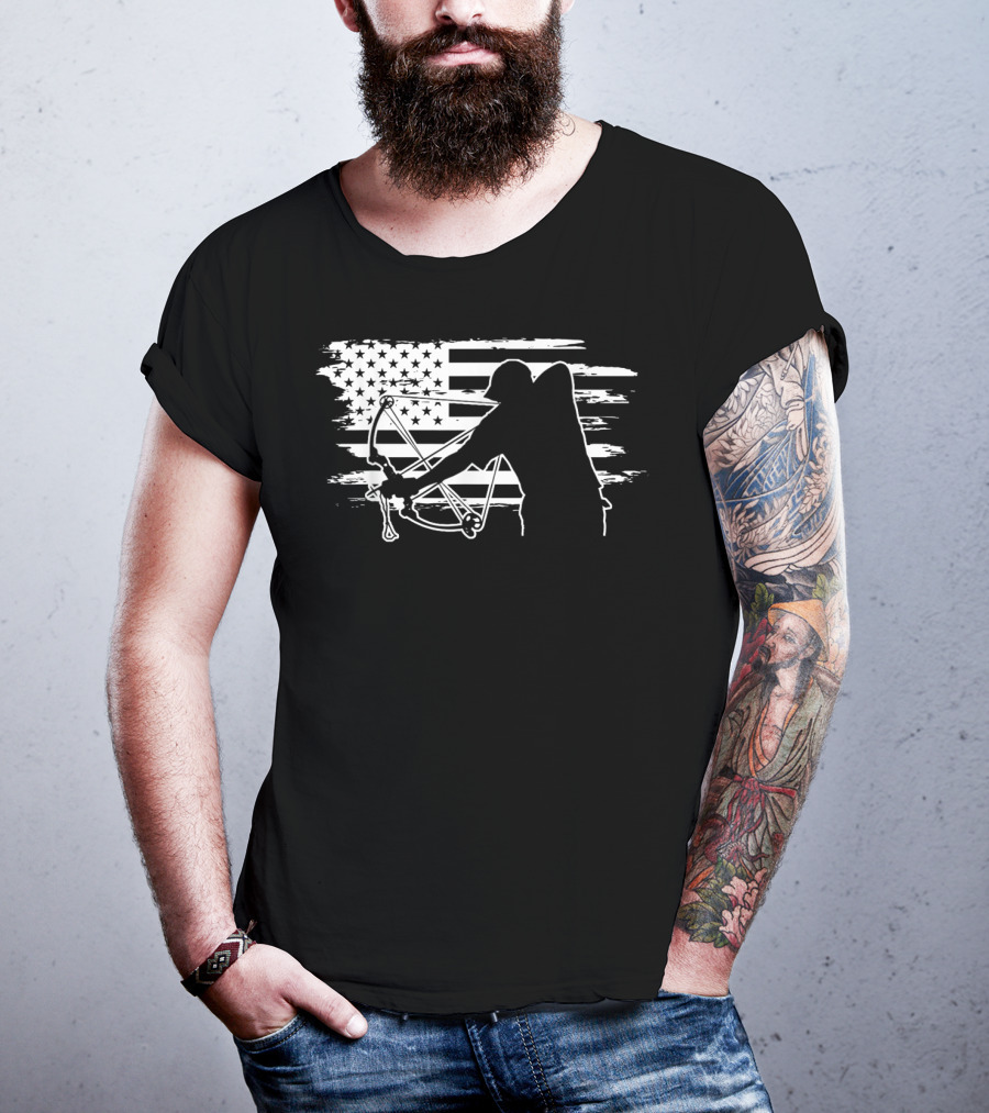 Dad Bowfishing Archer Silhouette With American Flag Background T-Shirt