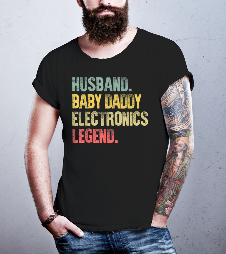 Husband Baby Daddy Electronics Legend Mens Funny Vintage T-Shirt