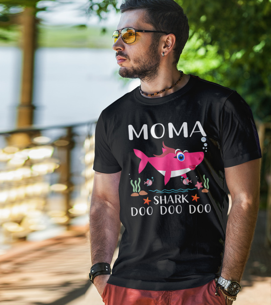Moma Shark Doo Doo Doo Pink Grandma Ocean Scene T-Shirt