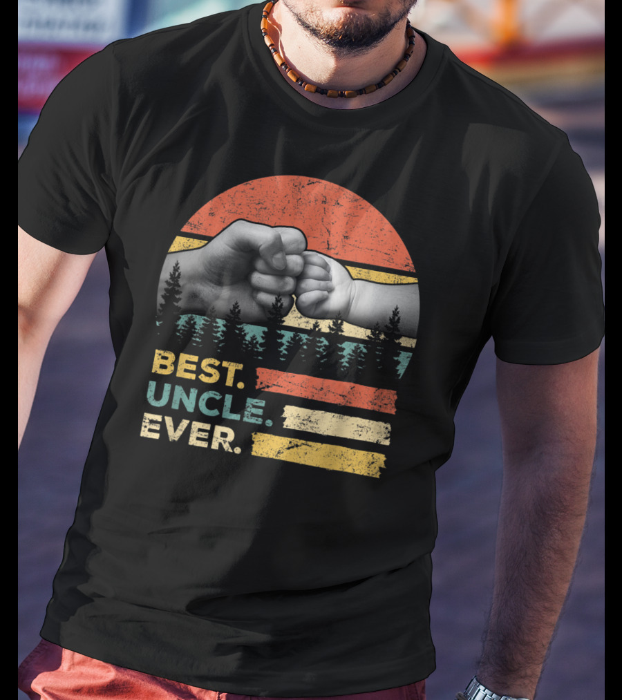 Best Uncle Ever Vintage Forest Fist Bump T-Shirt