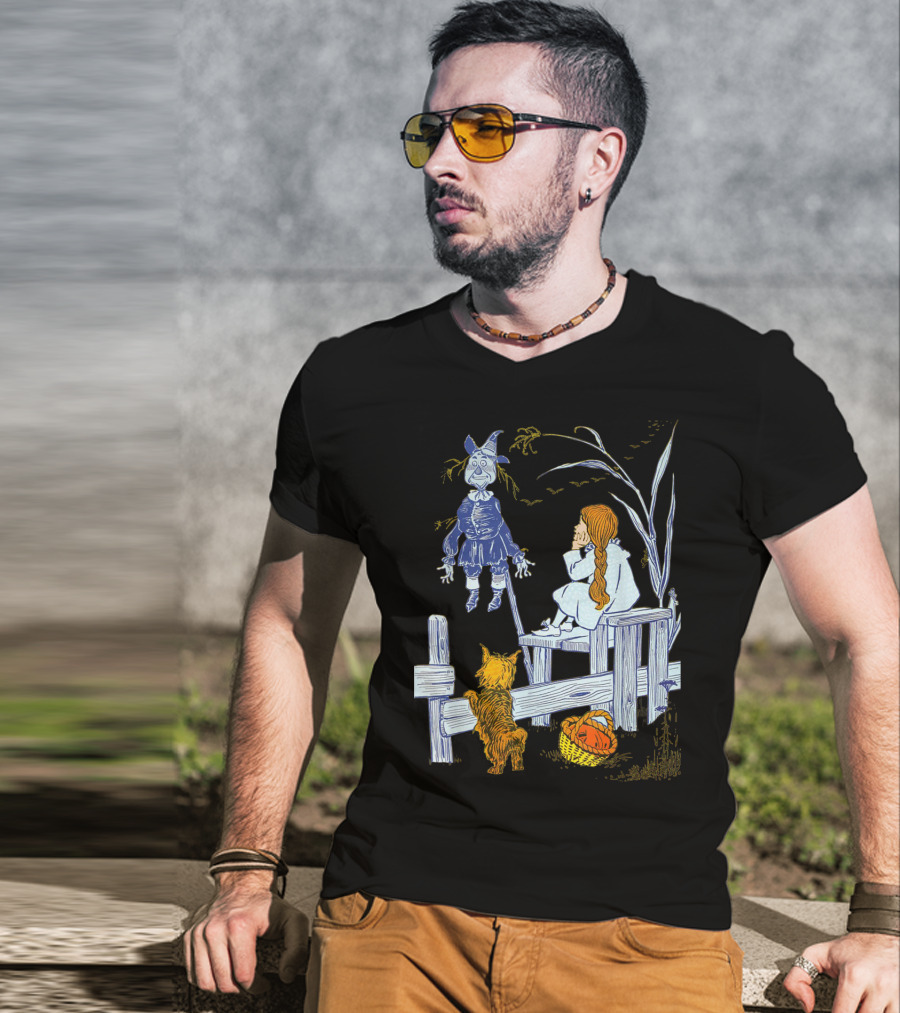 Land Of Oz Classic Scarecrow With Toto And Wizard Themes T-Shirt