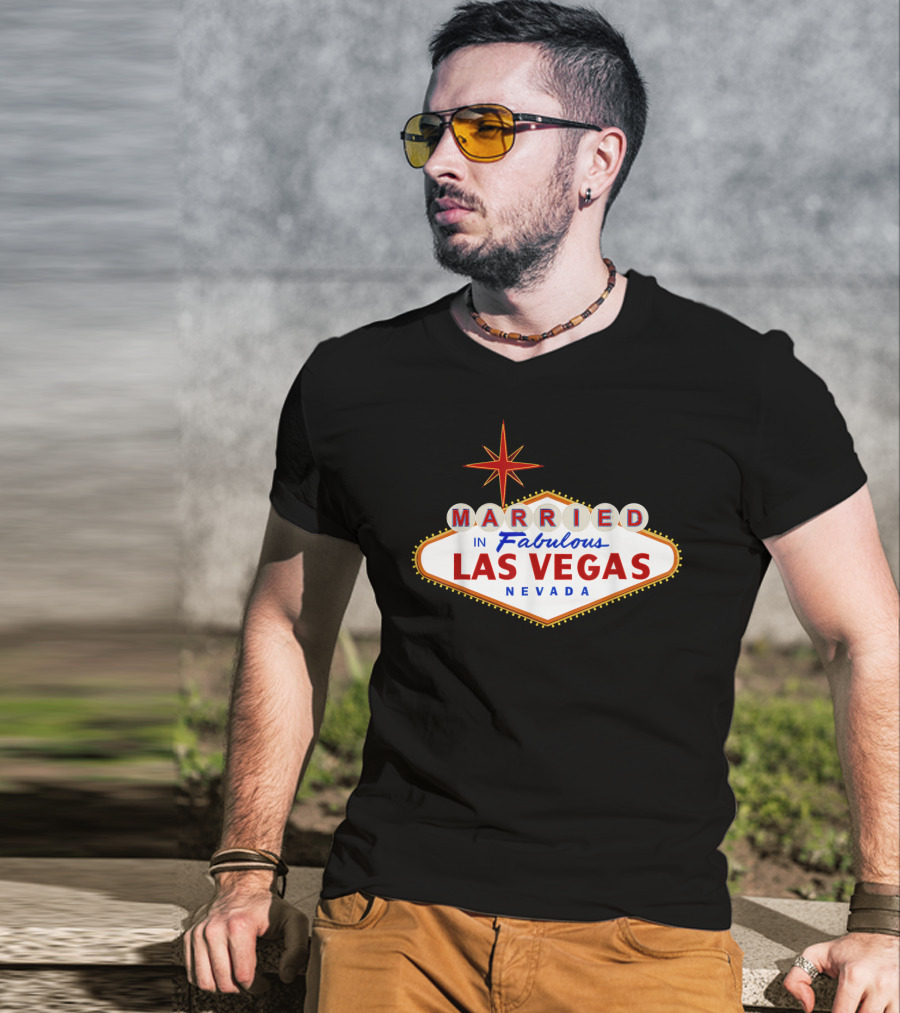 Married In Fabulous Las Vegas Nevada Classic Sign T-Shirt