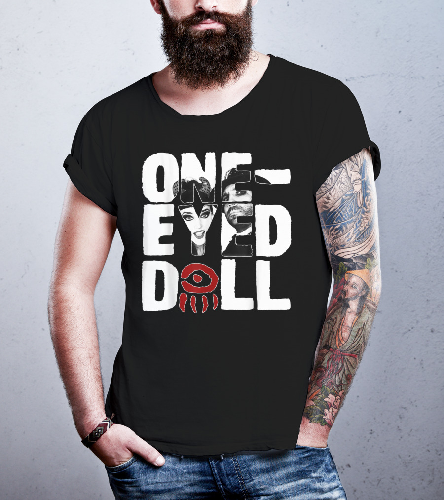 OneEyed Doll Band Selfie Eye Classicfit T-Shirt