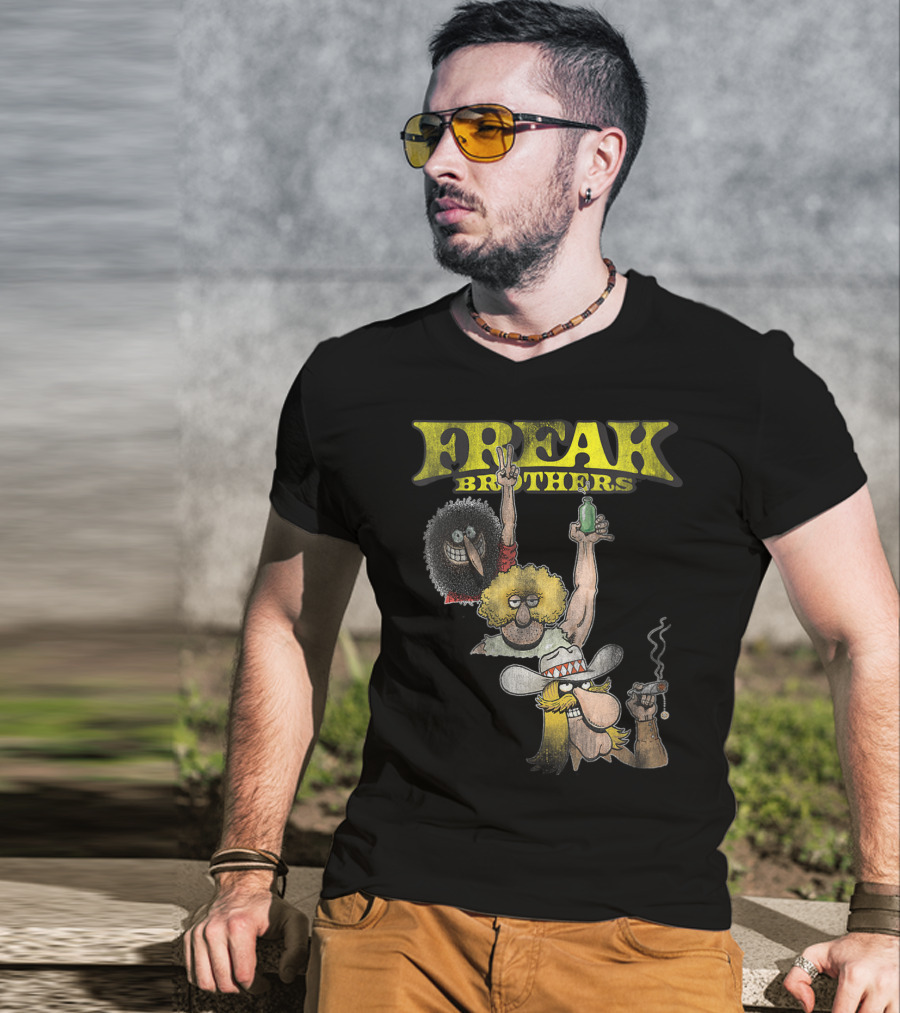 Freak Brothers Peace Bottle Cigar Duo T-Shirt