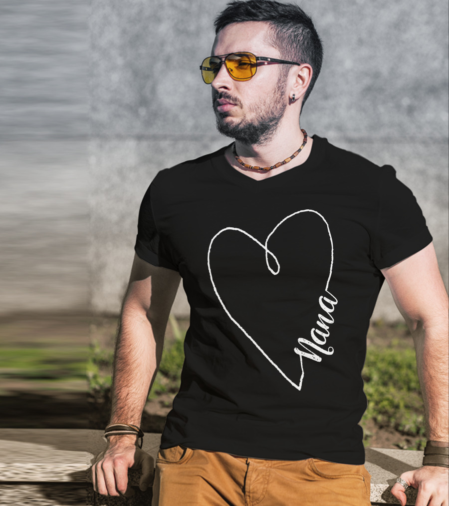 Nana Heart Outline T-Shirt