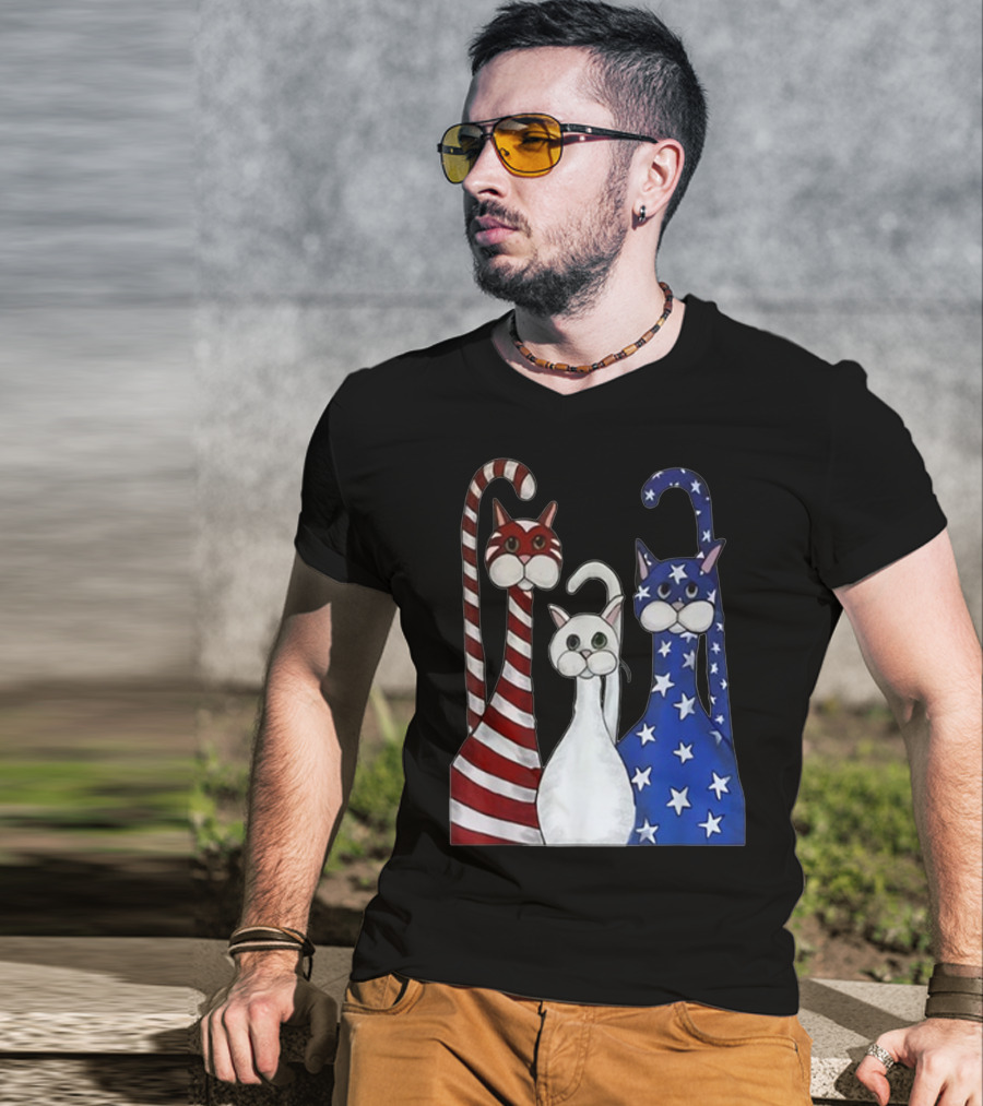 Cat American Flag USA Paws Patriotic Red White Blue Stars Stripes T-Shirt