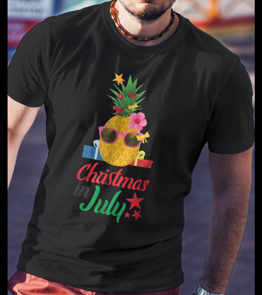 Christmas In July Pineapple Summer With Sunglasses And Gifts T-Shirt