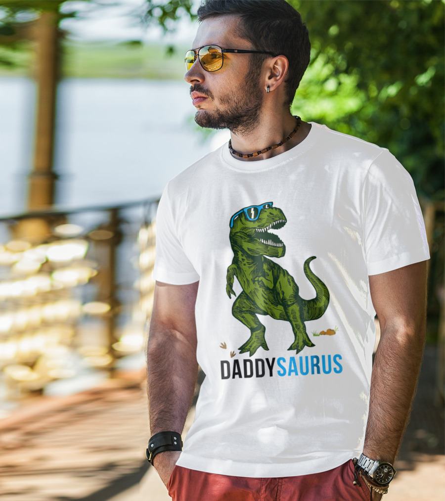 Daddysaurus Rex Dinosaur Dad Fathers Day Fun T-Shirt