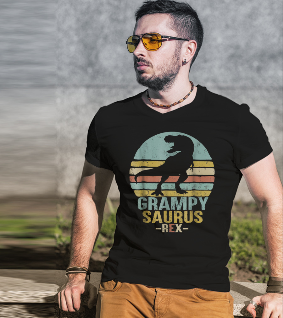 Grampysaurus Rex Funny Dinosaur Retro Sunset Stripes Grampy Sau T-Shirt