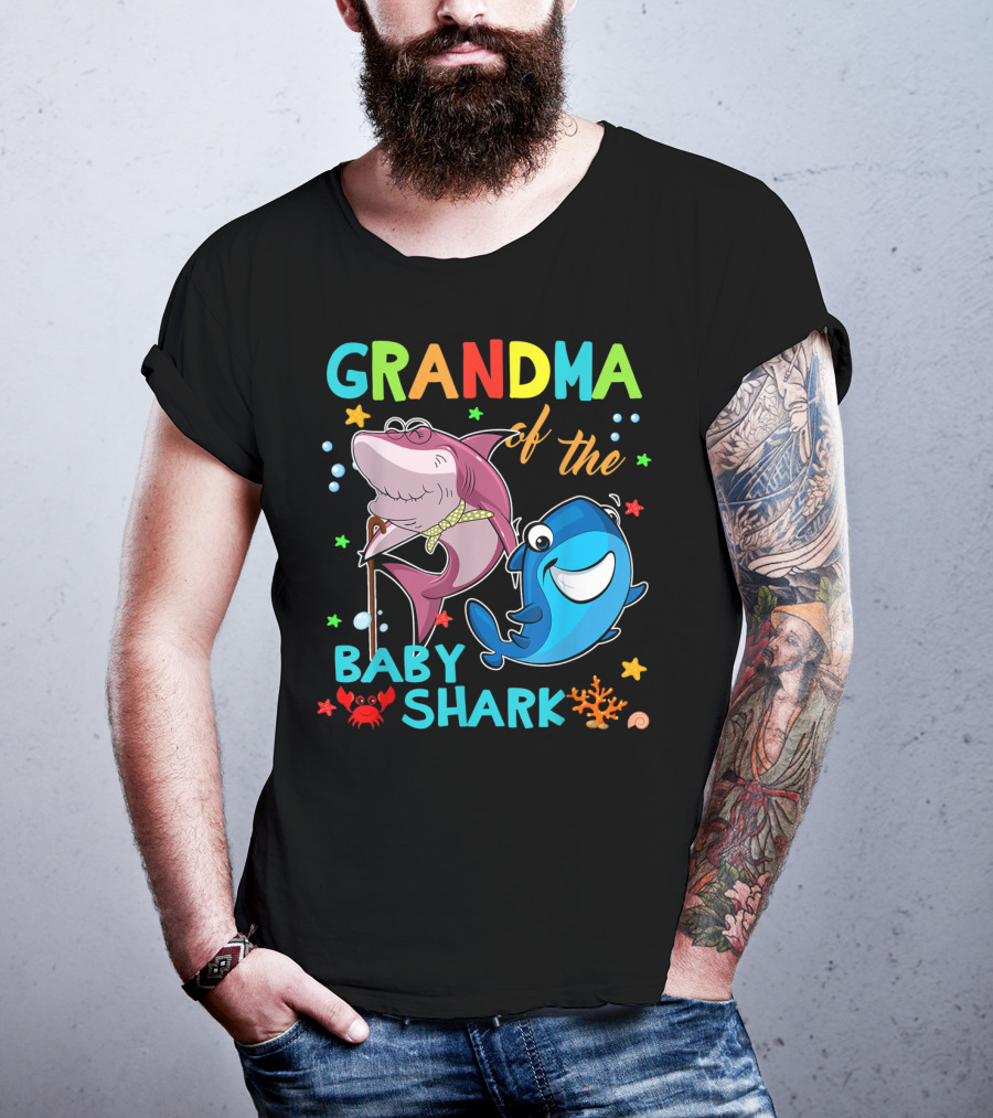 Grandma Of The Baby Shark With Colorful Cartoon Sharks And Sea Creatures T-Shirt