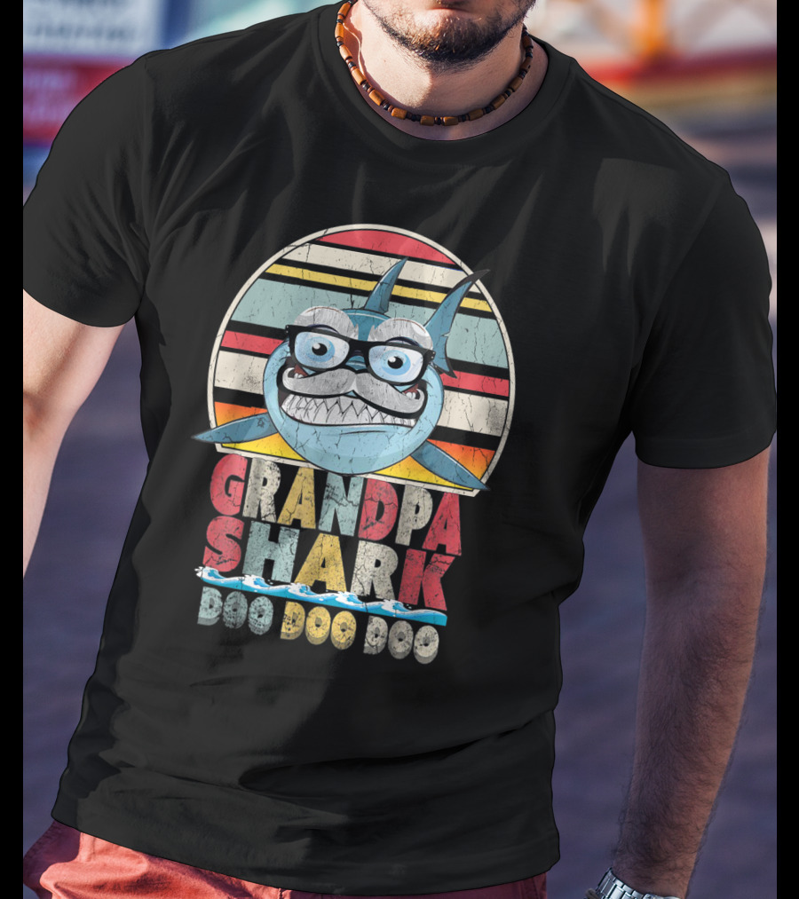 Grandpa Shark Doo Doo Doo Cute Vintage Fun T-Shirt