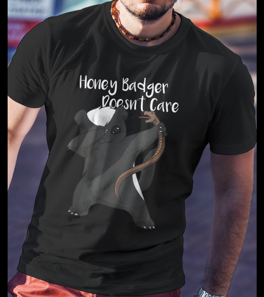 Honey Badger Doesn't Care Funny Animal Dabbing With Snake T-Shirt