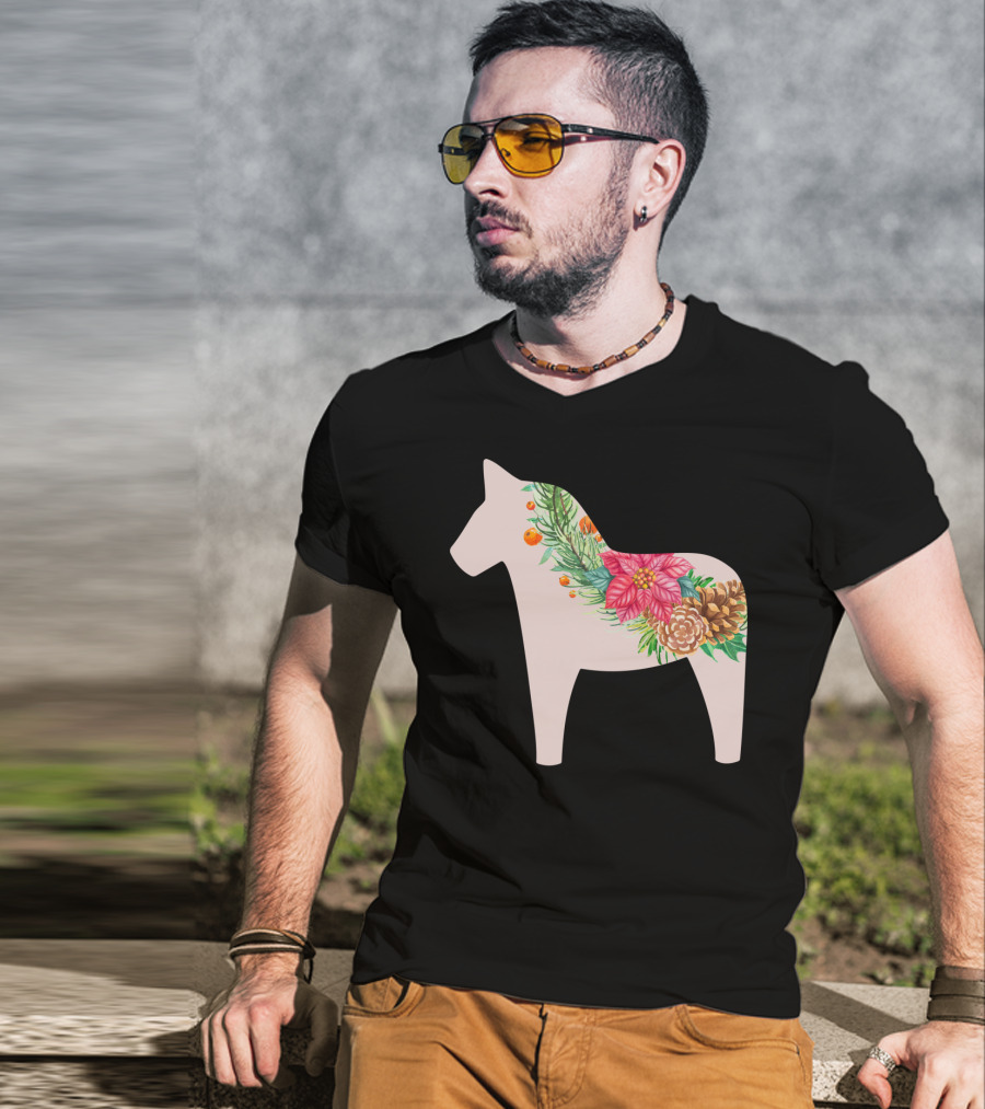Dala Horse Swedish Christmas Floral Design Sweden T-Shirt
