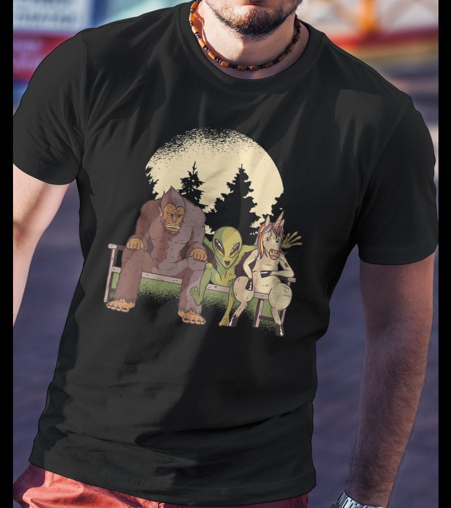 Creatures Monkey Alien Horse Forest Bench Scene T-Shirt