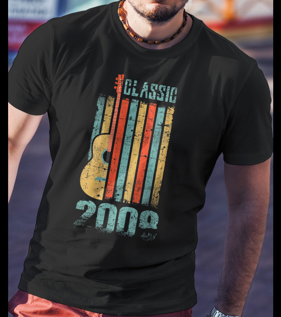 Classic 2008 Guitar Music Retro Vintage T-Shirt