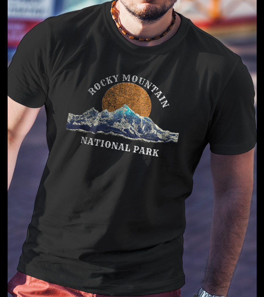 Rocky Mountain National Park Sunset Mountain Scene T-Shirt