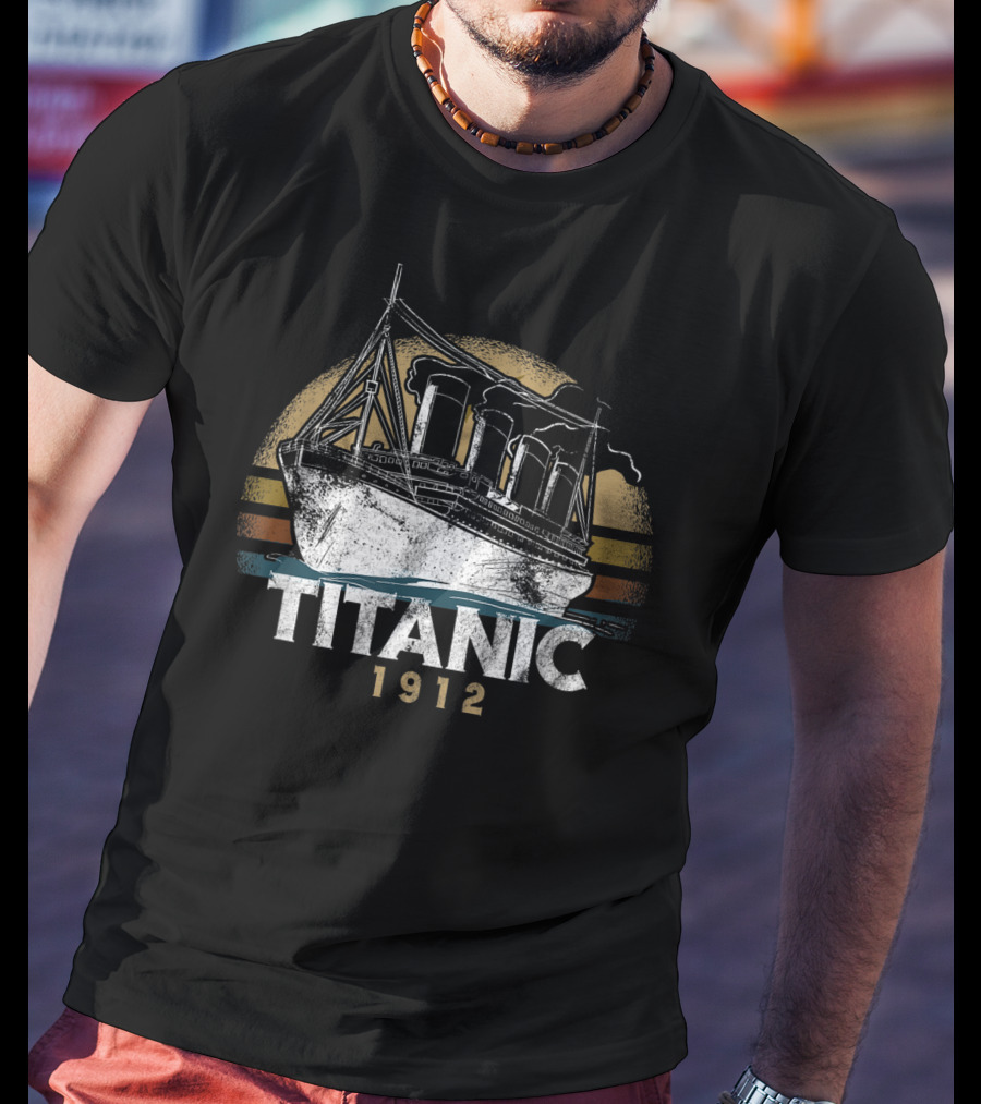 Titanic 1912 Vintage Ocean Liner Retro T-Shirt