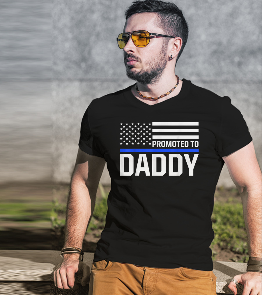 Mens Promoted To Daddy First Time Dad To Be Police Law Enforcement T-Shirt