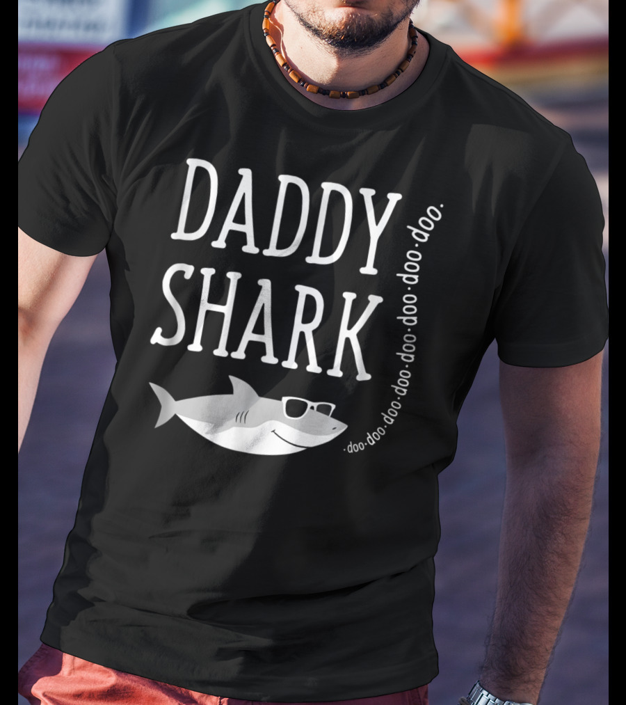 Daddy Shark Doo Doo Sunglasses T-Shirt