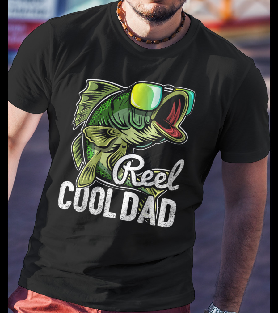 Reel Cool Dad Fishing Sunglasses Bass T-Shirt