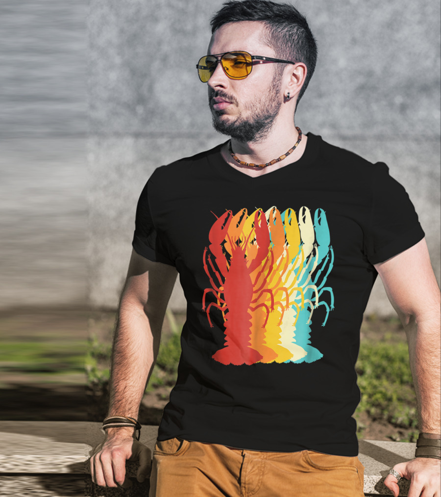 Retro Crawfish Rainbow Cajun Crayfish Novelty T-Shirt