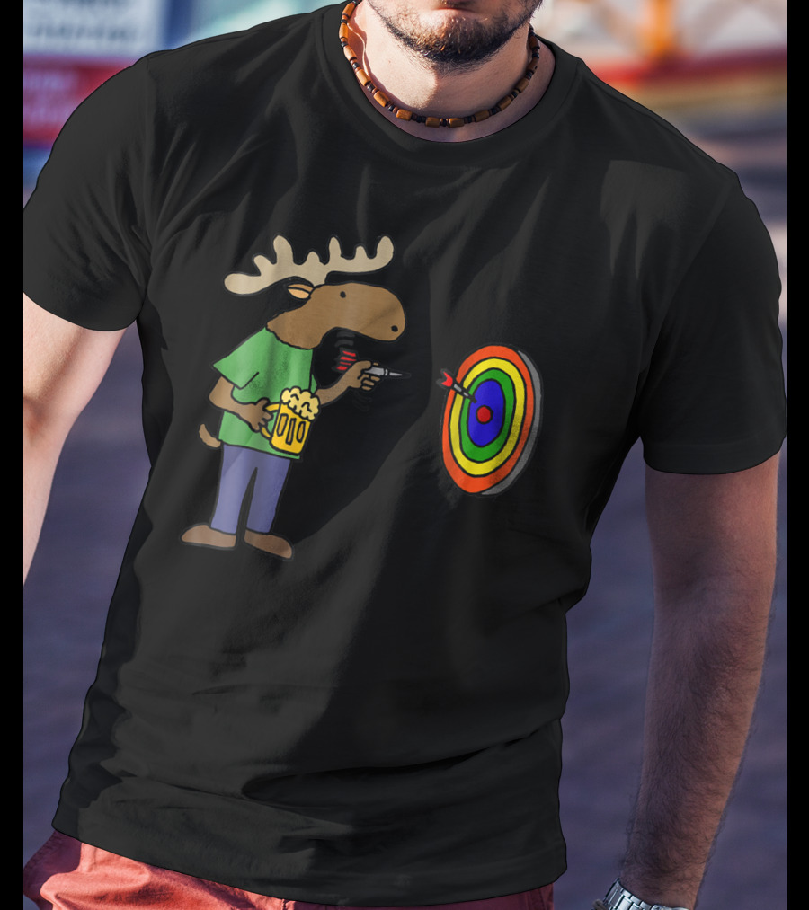 SmileteesHob Funny Moose With Beer Throwing Darts At Colorful Target T-Shirt