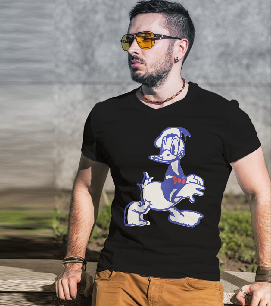 Disney Mickey And Friends Donald Duck Classic Art O0 T-Shirt
