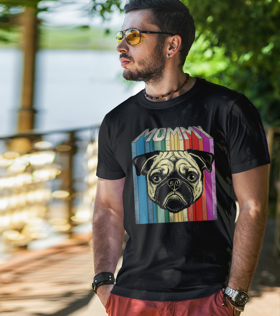 Mommy Pug Dog Retro Rainbow Stripes T-Shirt