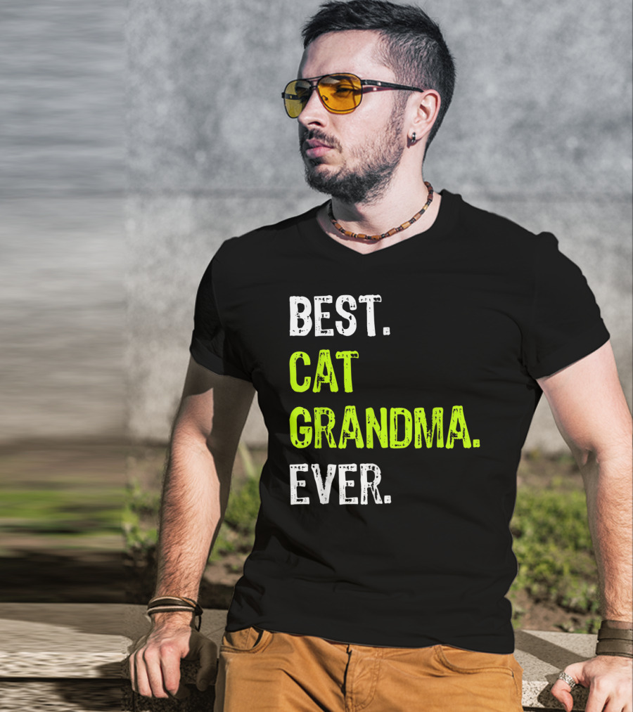 Best Cat Grandma Ever Retro Funny Grandmother T-Shirt