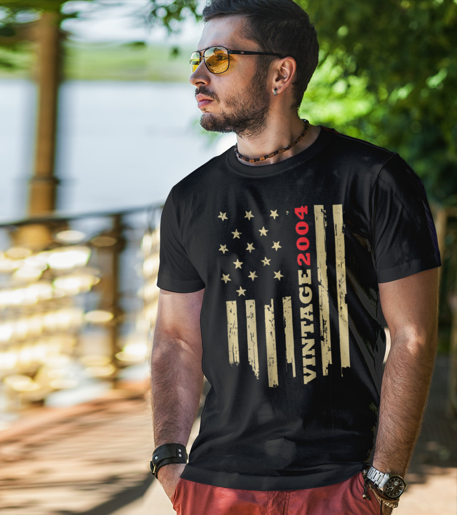 Vintage 2004 American Flag Birthday Gift T-Shirt