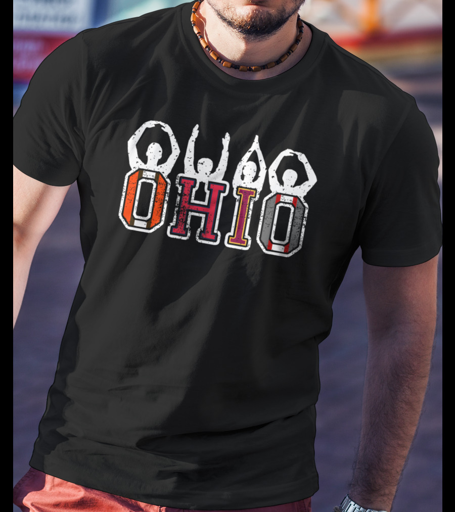 Cleveland Columbus Vintage Ohio Sports Inspired Letters T-Shirt