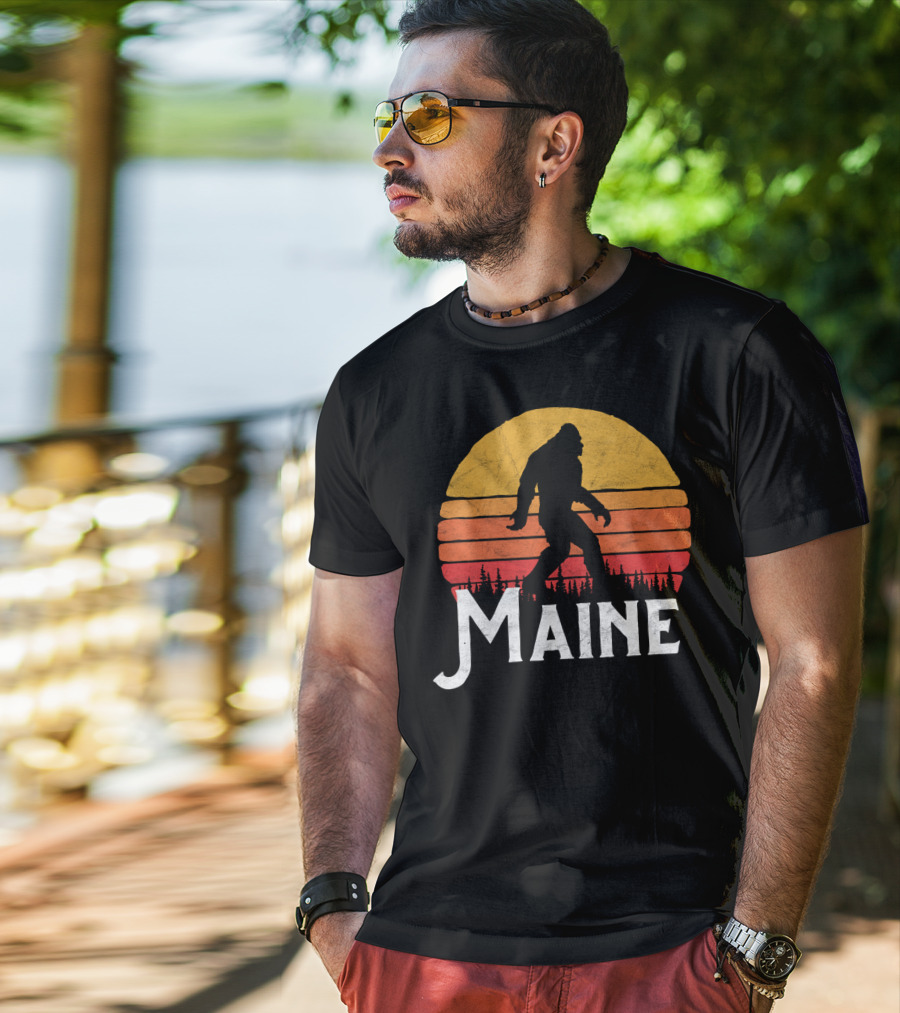 Maine Bigfoot Silhouette Retro Sun Believe T-Shirt