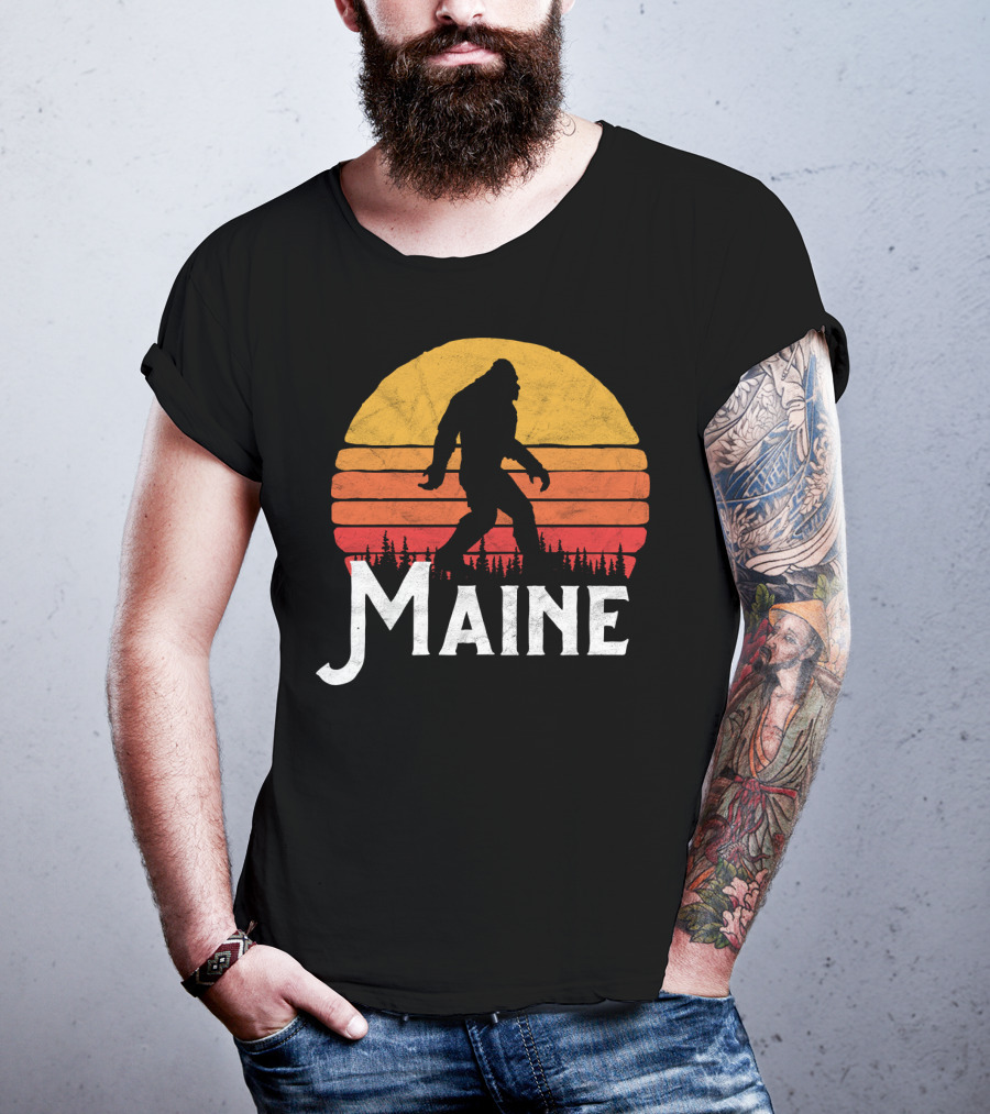 Maine Bigfoot Silhouette Retro Sun Believe T-Shirt