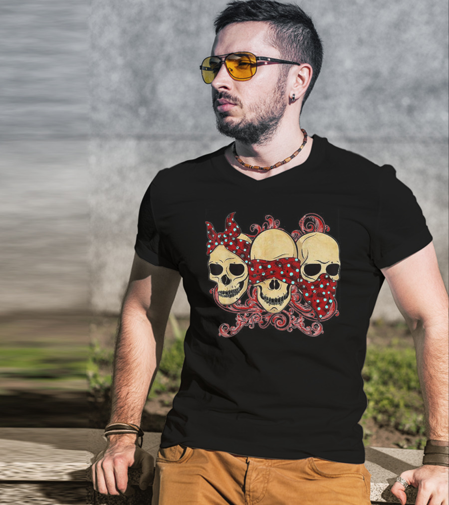 Tattoo Skull See No Evil Hear No Evil Speak No Evil Skulls With Polka Dot Bandanas T-Shirt