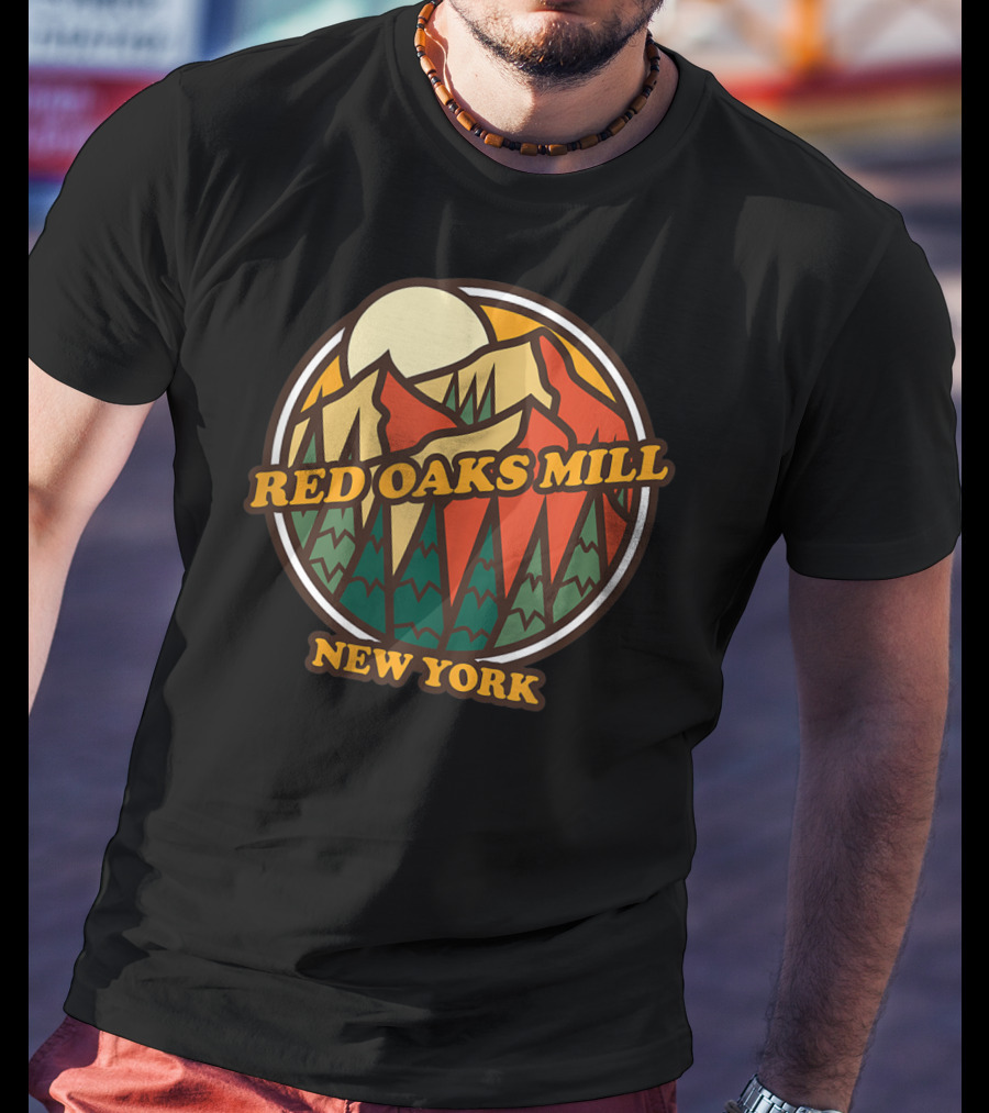 Red Oaks Mill New York Mountain Vintage Hiking T-Shirt