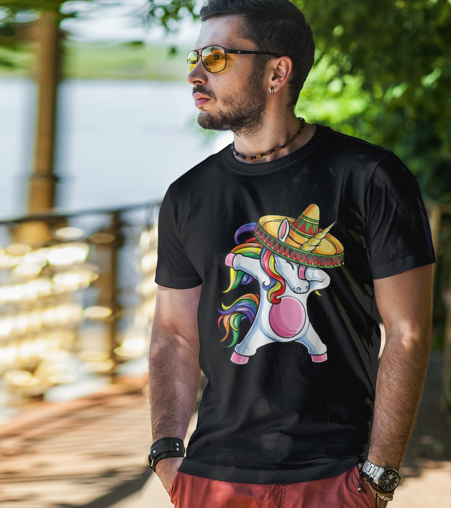 Dabbing Unicorn With Sombrero Cinco De Mayo T-Shirt