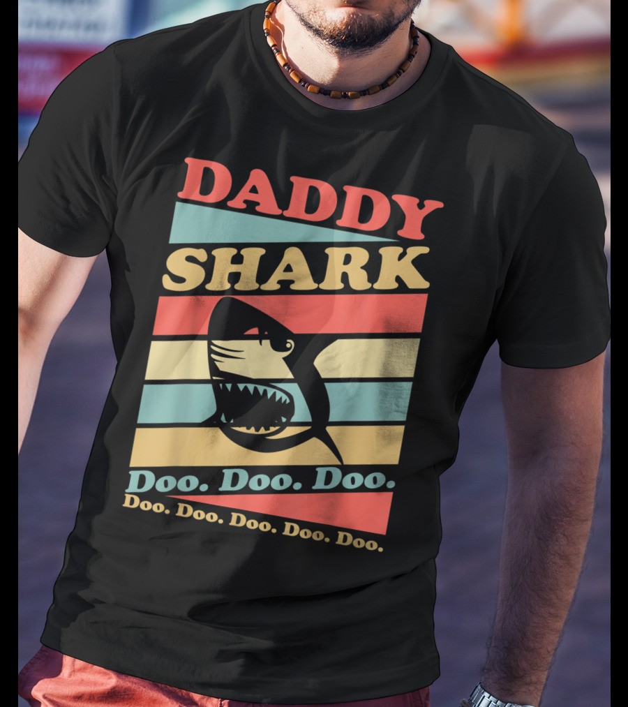 DADDY SHARK Doo Doo Doo Doo Doo Doo Retro Vintage Stripes T-Shirt