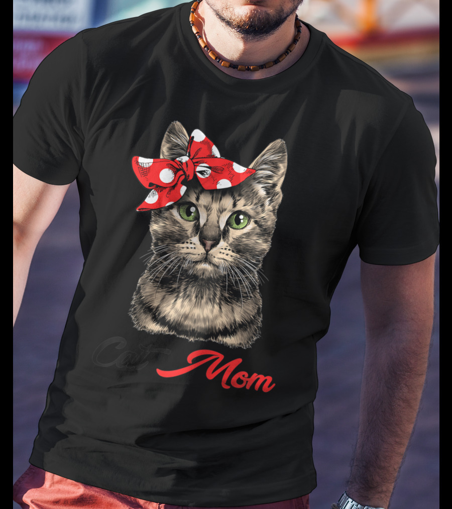 Cat Mom For Cat Lovers With Polka Dot Bow T-Shirt