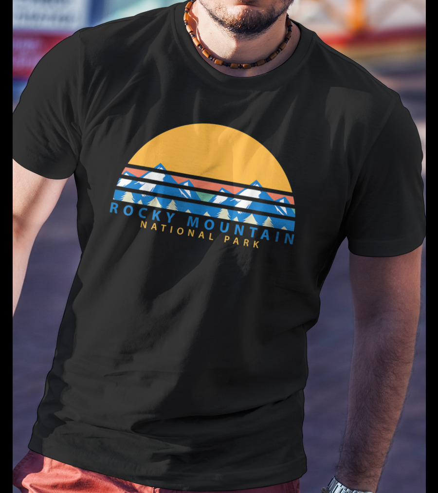 Rocky Mountain National Park Colorado Sunset Peaks Retro Vintage T-Shirt