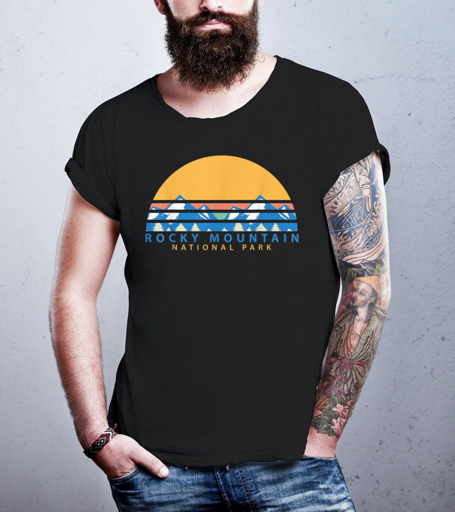 Rocky Mountain National Park Colorado Sunset Peaks Retro Vintage T-Shirt