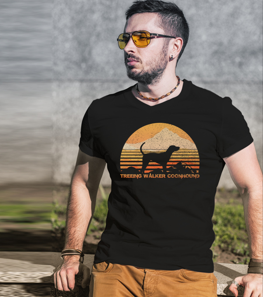 TREEING WALKER COONHOUND Retro Sunset T-Shirt