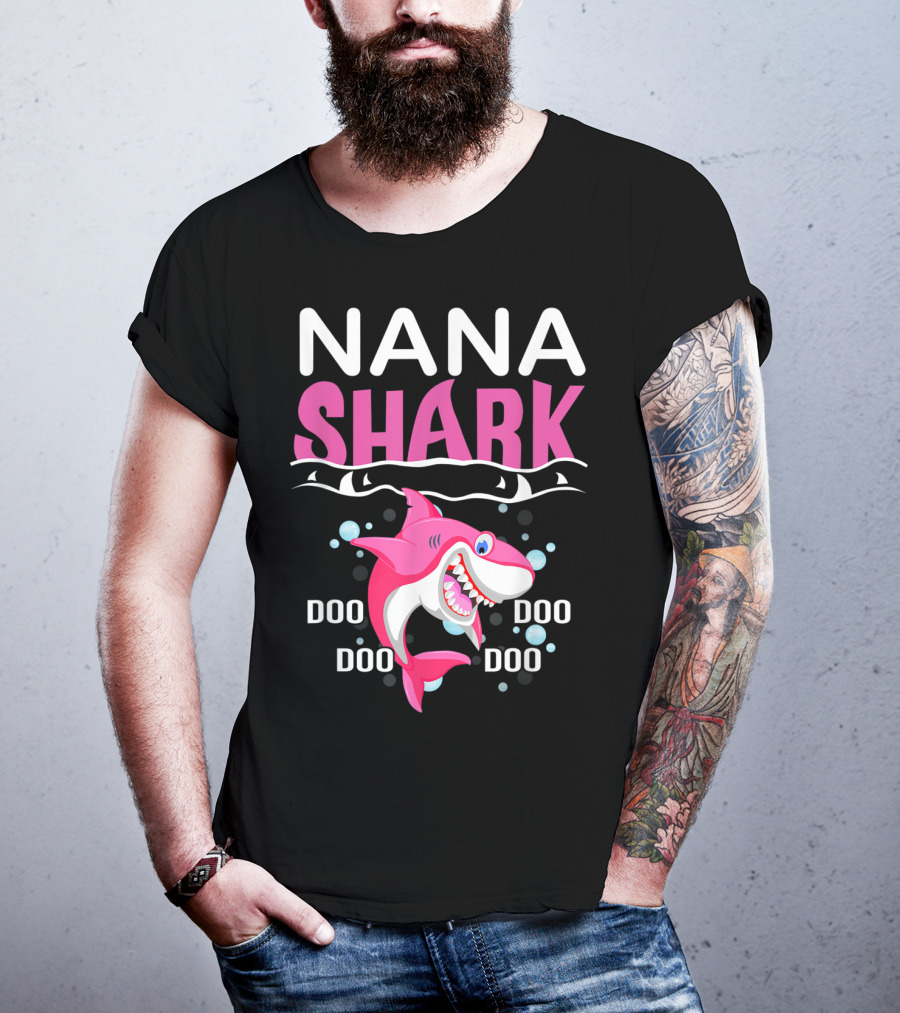 Nana Shark Doo Doo Doo Mothers Pink Shark With Bubbles T-Shirt