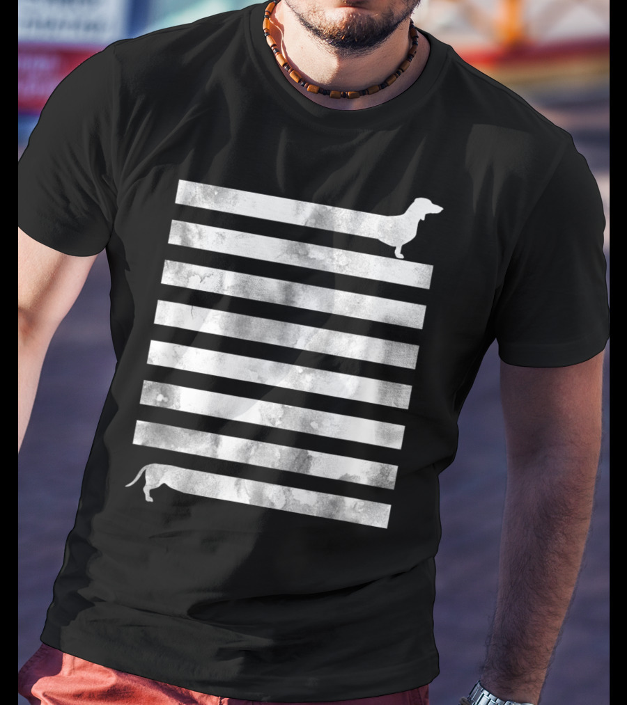 Funny Dachshund Wiener Dog Chiweenie Doxie Striped Optical Illusion T-Shirt