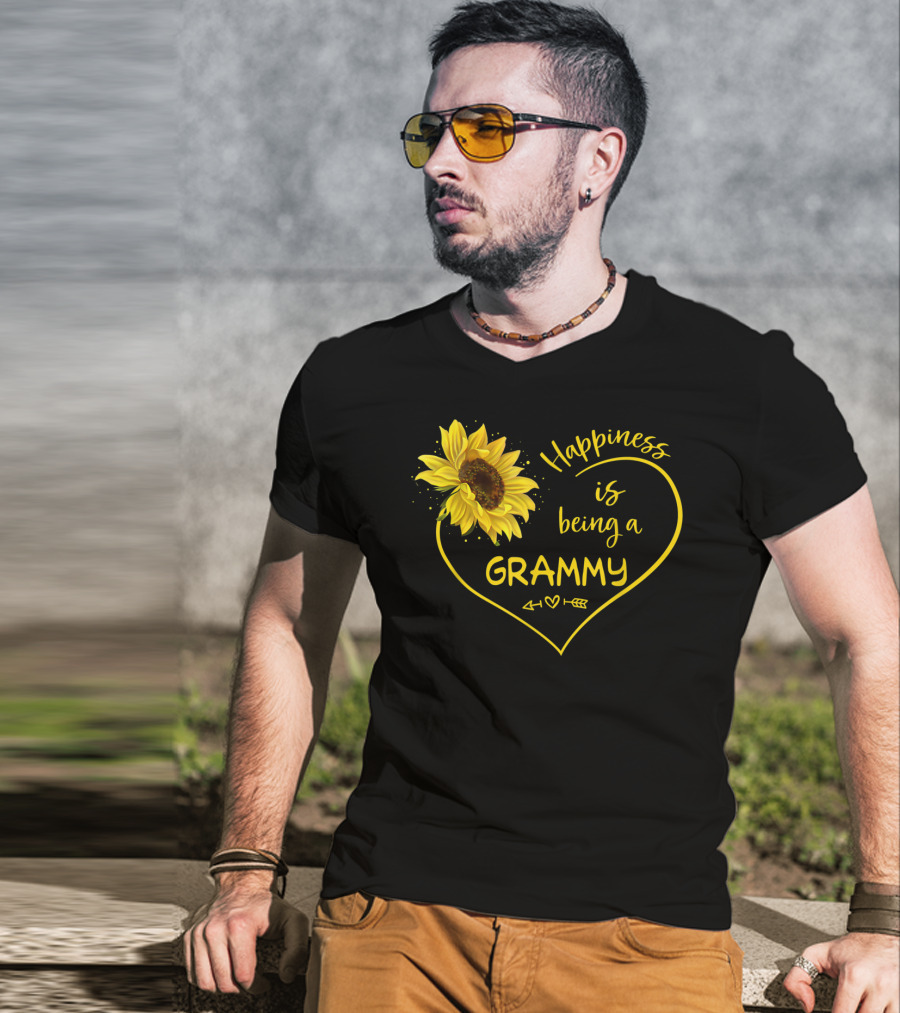 Happiness Is Being A Grammy Sunflower Heart With Arrow T-Shirt