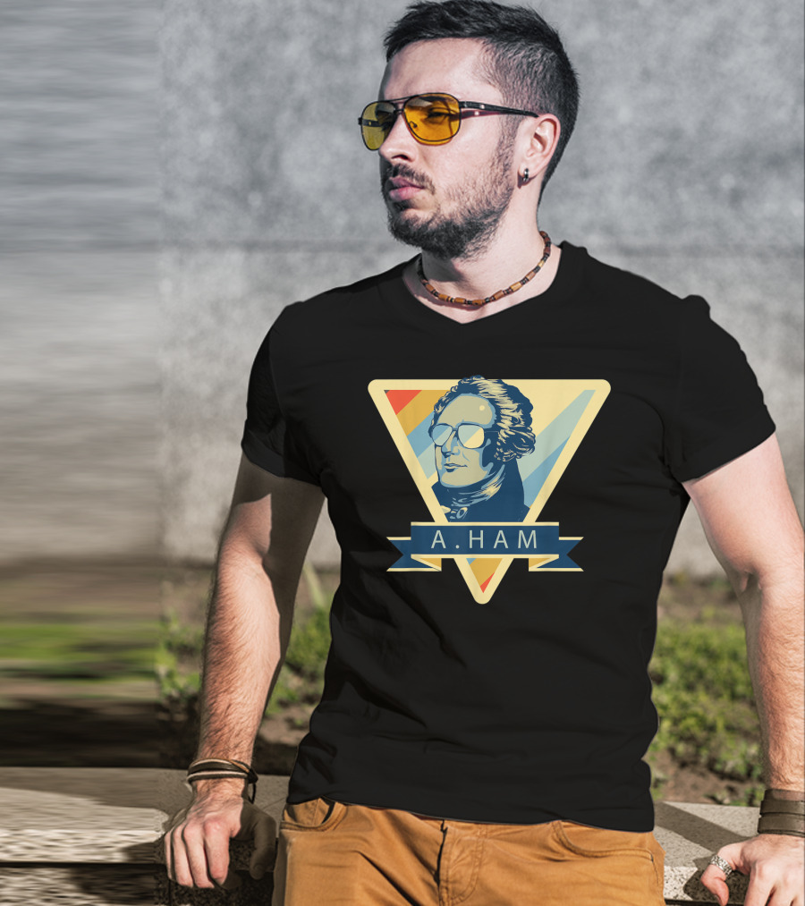 Alexander Hamilton A Ham Triangle Sunglasses Motif T-Shirt