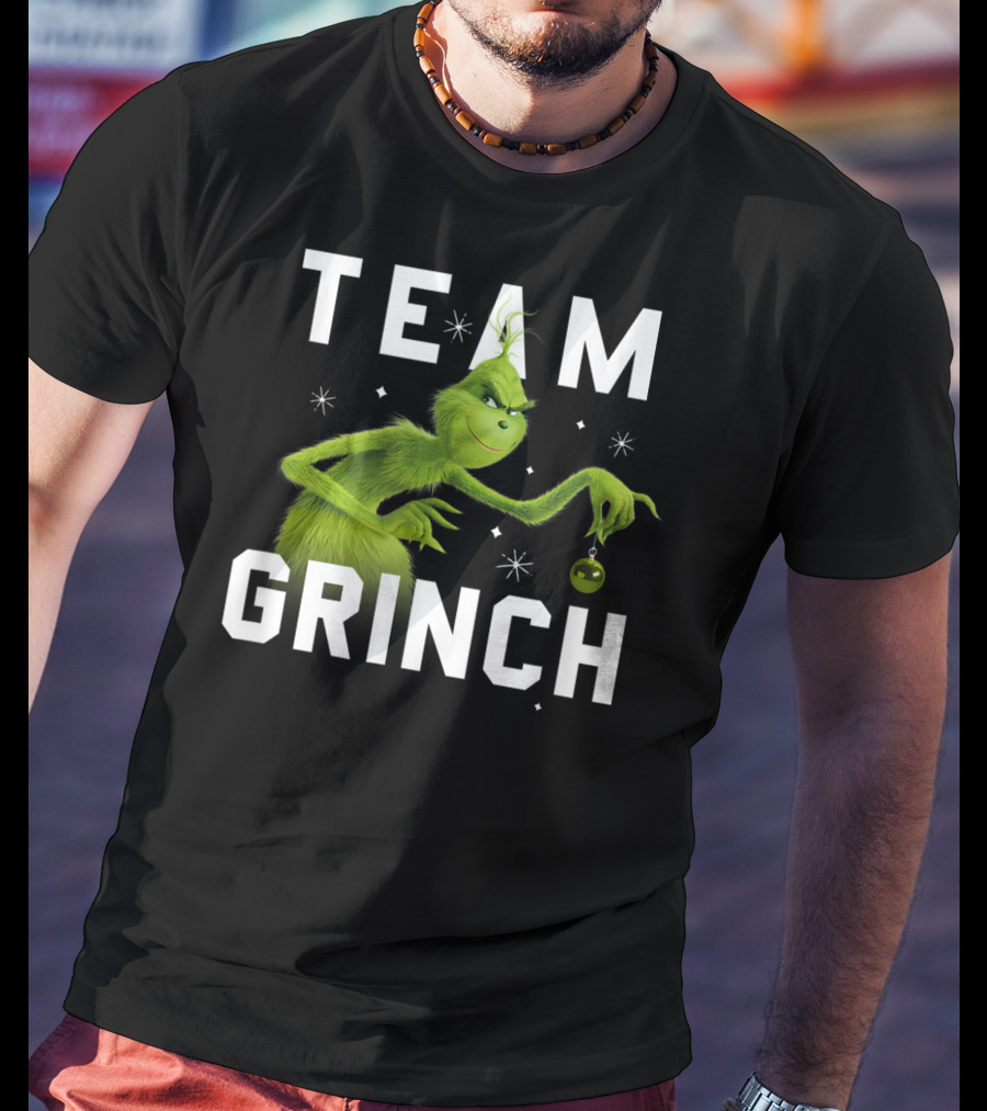 Team Grinch Drseuss The Grinch Holding T-Shirt