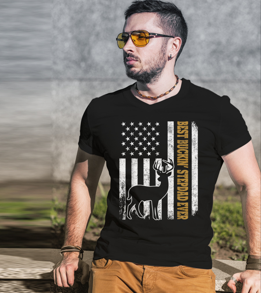 American Flag Best Buckin Stepdad Ever Deer T-Shirt